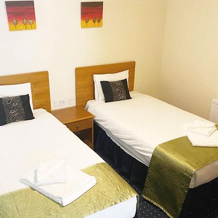 Flexistay Reading West Aparthotel - With Communal Kitchen Use Exterior foto