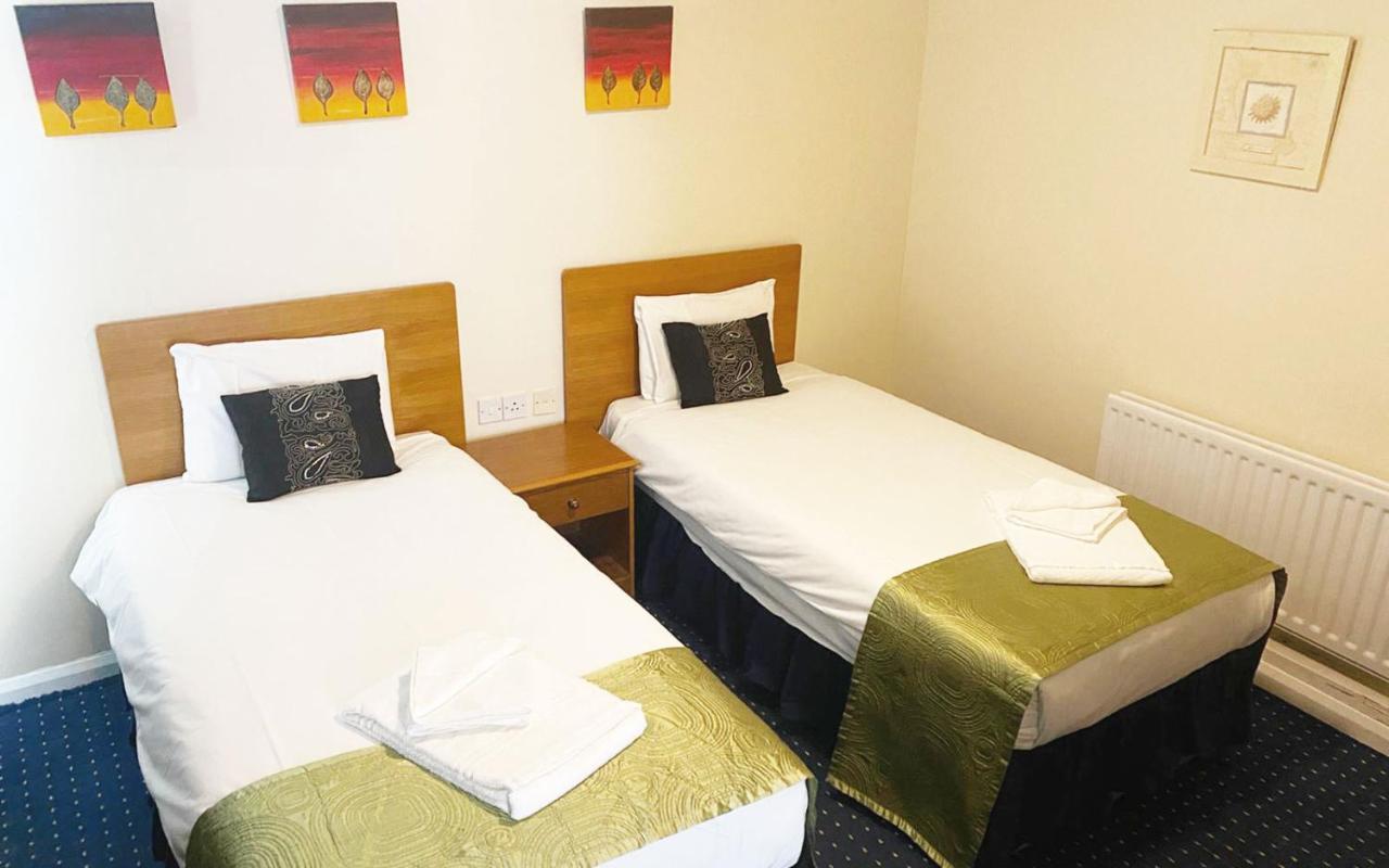 Flexistay Reading West Aparthotel - With Communal Kitchen Use Exterior foto