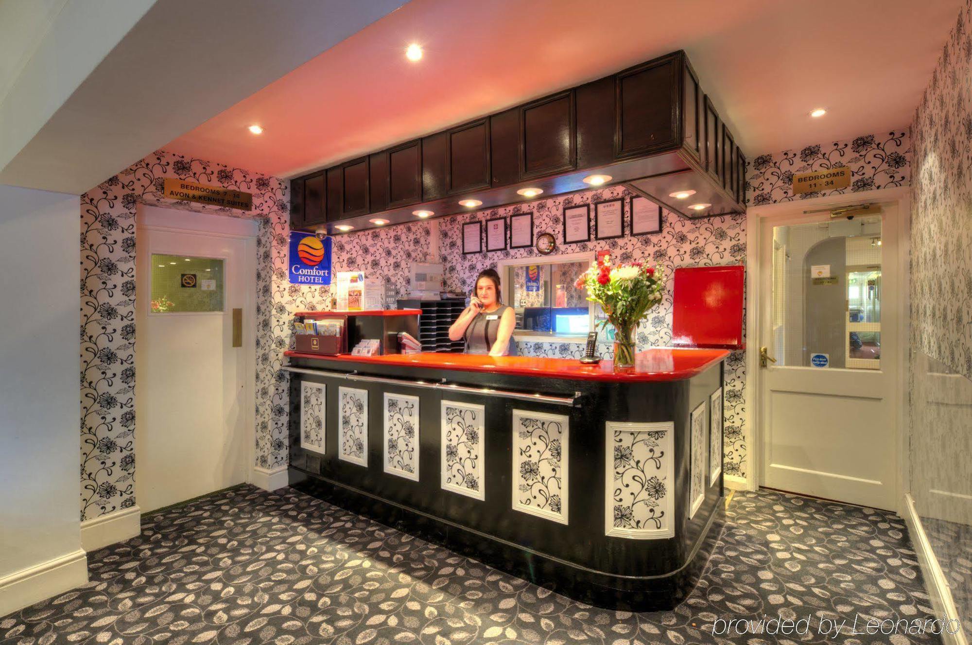 Flexistay Reading West Aparthotel - With Communal Kitchen Use Exterior foto