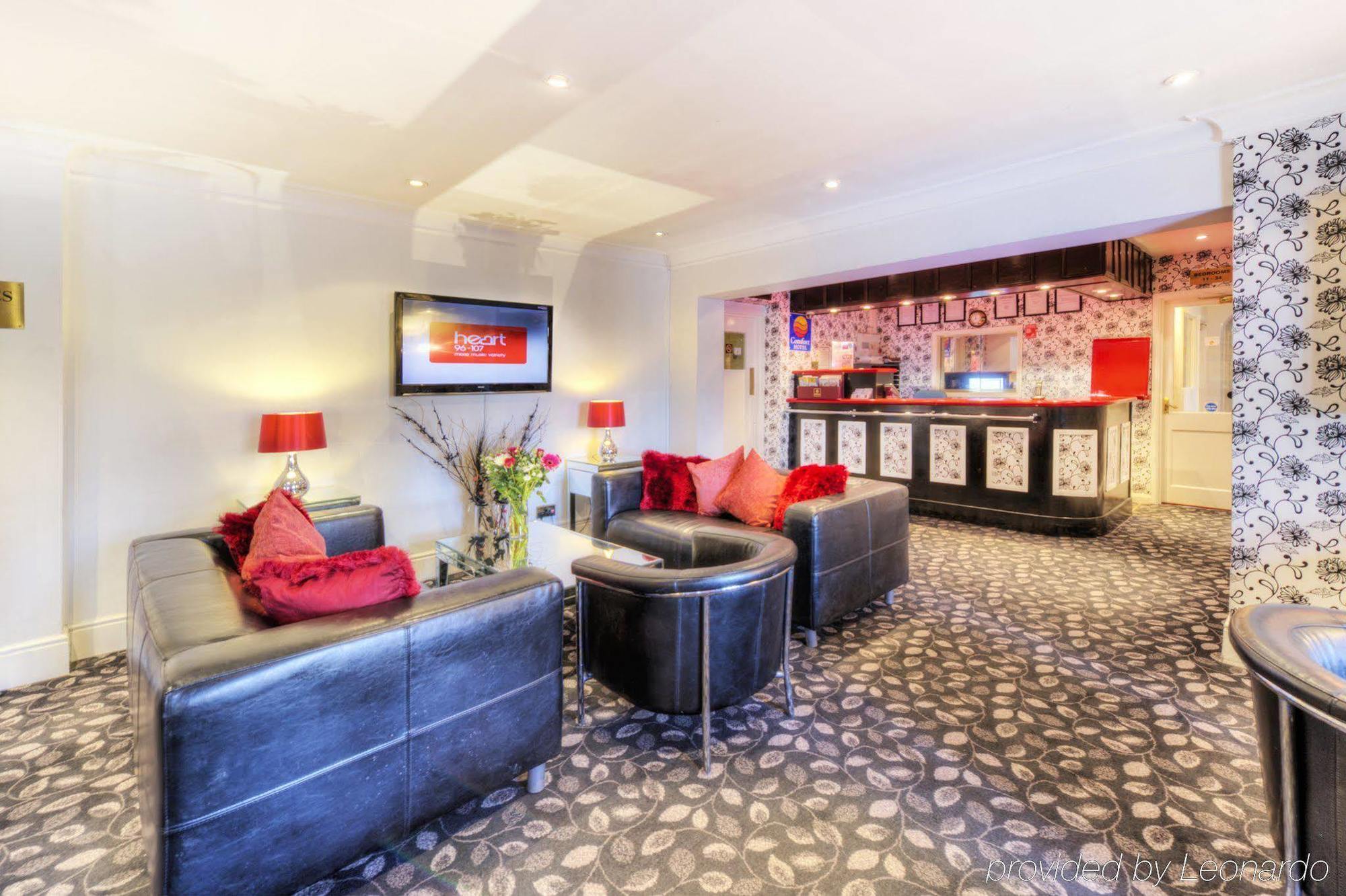 Flexistay Reading West Aparthotel - With Communal Kitchen Use Exterior foto
